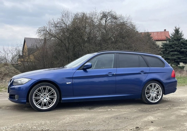 BMW Seria 3 cena 26900 przebieg: 259000, rok produkcji 2010 z Chocz małe 466